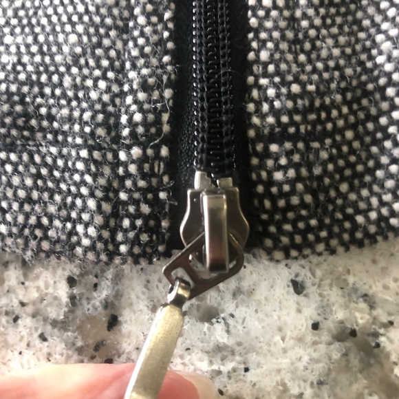 La Classe Couture Mini skirt​ - Picture 2 of 9